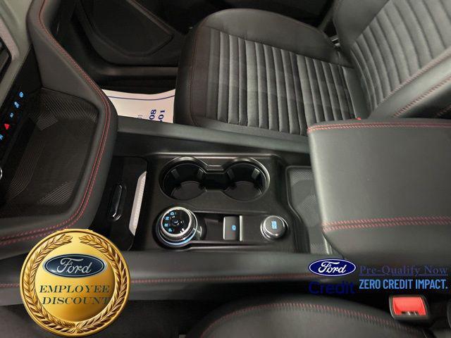 new 2025 Ford Explorer car, priced at $48,764