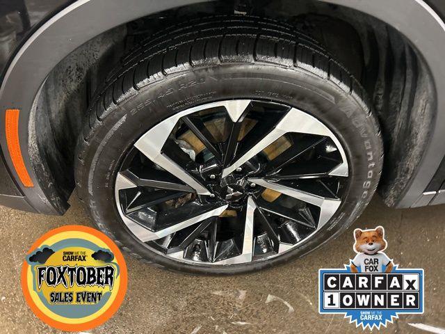 used 2023 Mitsubishi Outlander car, priced at $23,899