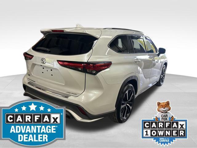 used 2022 Toyota Highlander car, priced at $37,625