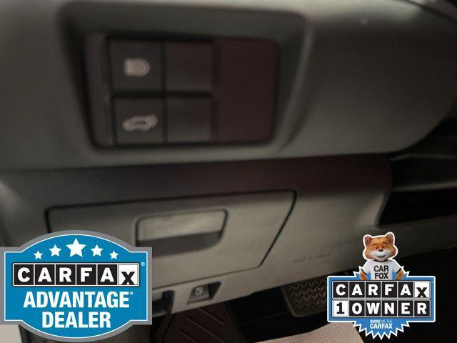 used 2022 Toyota Highlander car, priced at $37,625