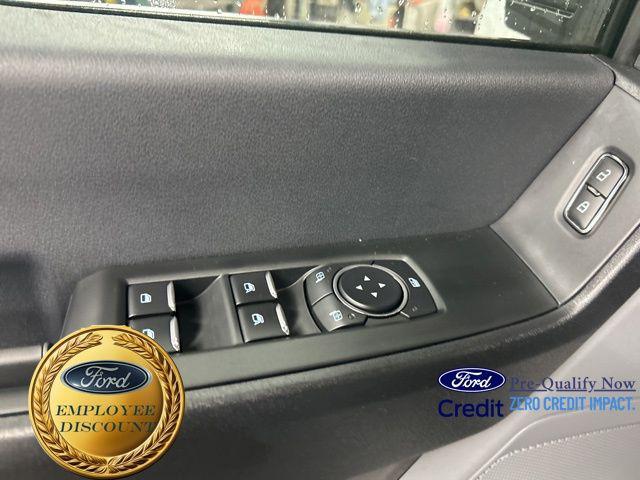 new 2025 Ford F-350 car, priced at $65,792