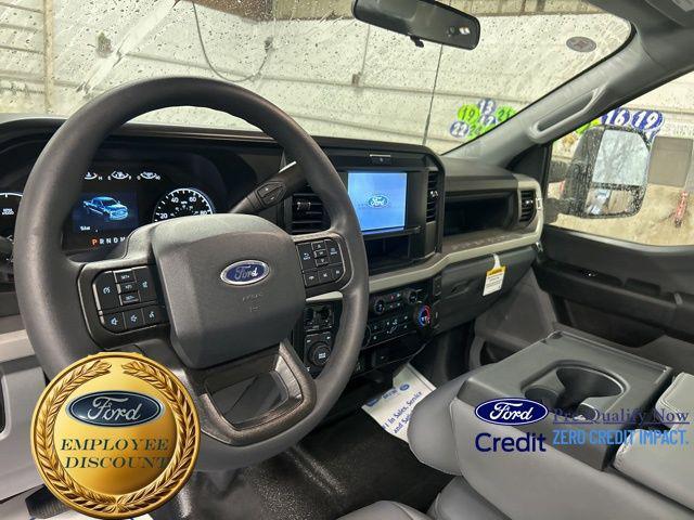 new 2025 Ford F-350 car, priced at $65,792