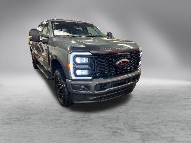 new 2025 Ford F-250 car, priced at $70,320