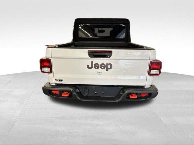 used 2021 Jeep Gladiator car, priced at $38,495