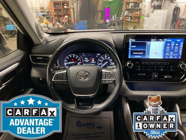 used 2021 Toyota Highlander car, priced at $30,995