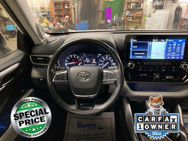 used 2021 Toyota Highlander car, priced at $33,680