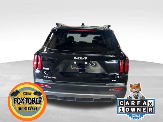 used 2023 Kia Sorento car, priced at $30,956