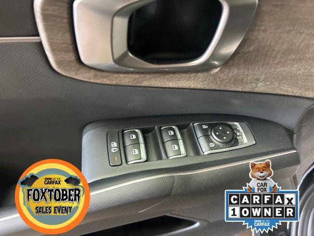 used 2023 Kia Sorento car, priced at $30,956