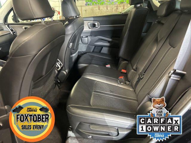 used 2023 Kia Sorento car, priced at $30,956