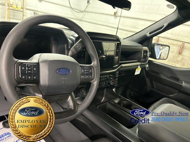 new 2025 Ford F-150 car, priced at $48,112
