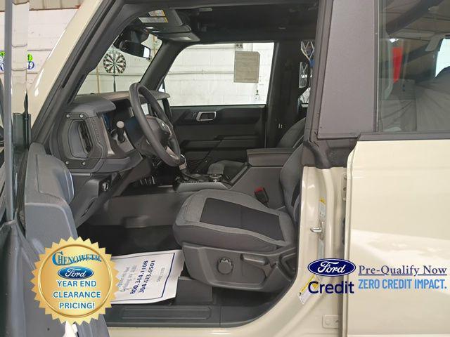 new 2025 Ford Bronco car, priced at $45,550