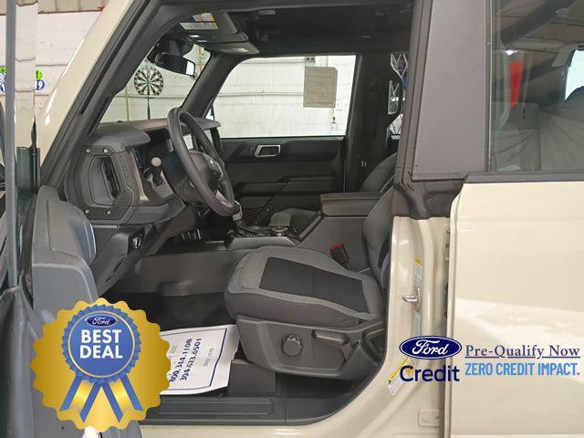 new 2025 Ford Bronco car, priced at $45,550