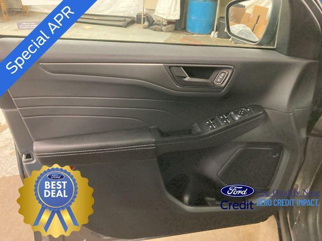 new 2025 Ford Escape car, priced at $29,137