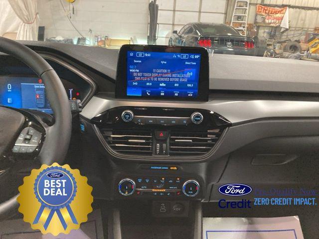 new 2025 Ford Escape car, priced at $28,637