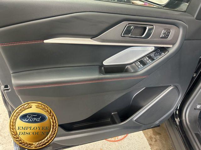 new 2025 Ford Explorer car, priced at $58,691