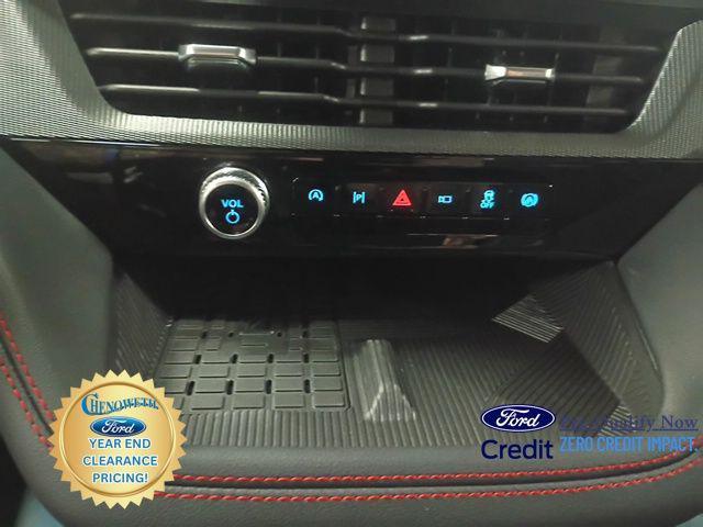 new 2025 Ford Explorer car, priced at $59,809