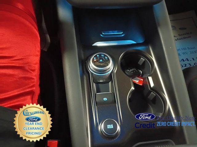 new 2025 Ford Explorer car, priced at $59,809