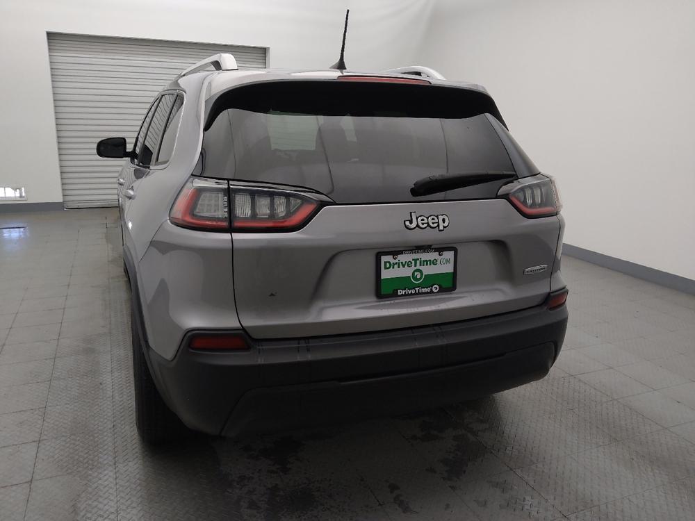 used 2019 Jeep Cherokee car, priced at $18,095