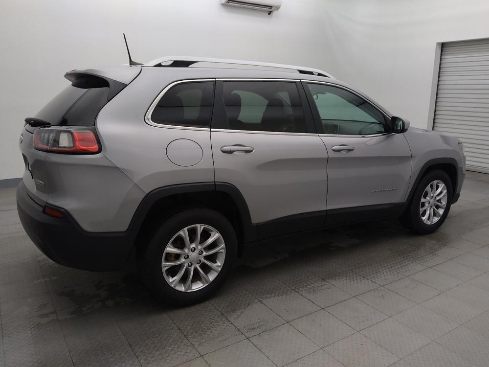 used 2019 Jeep Cherokee car, priced at $18,095