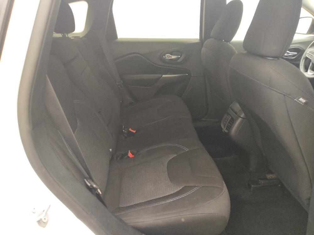 used 2019 Jeep Cherokee car, priced at $18,195