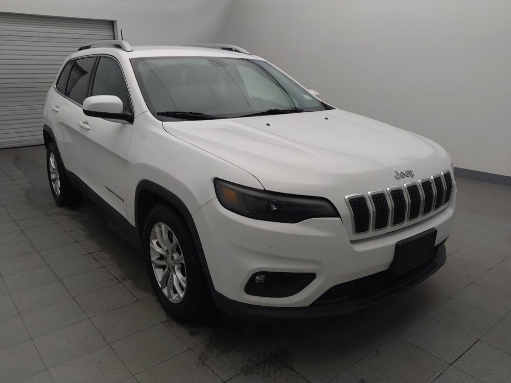 used 2019 Jeep Cherokee car, priced at $18,195