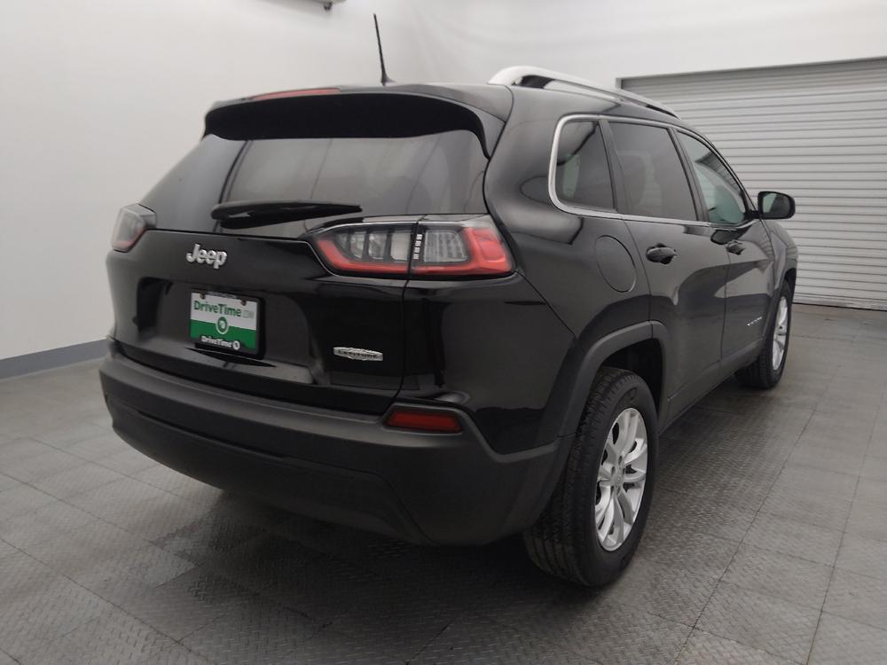 used 2019 Jeep Cherokee car, priced at $18,395