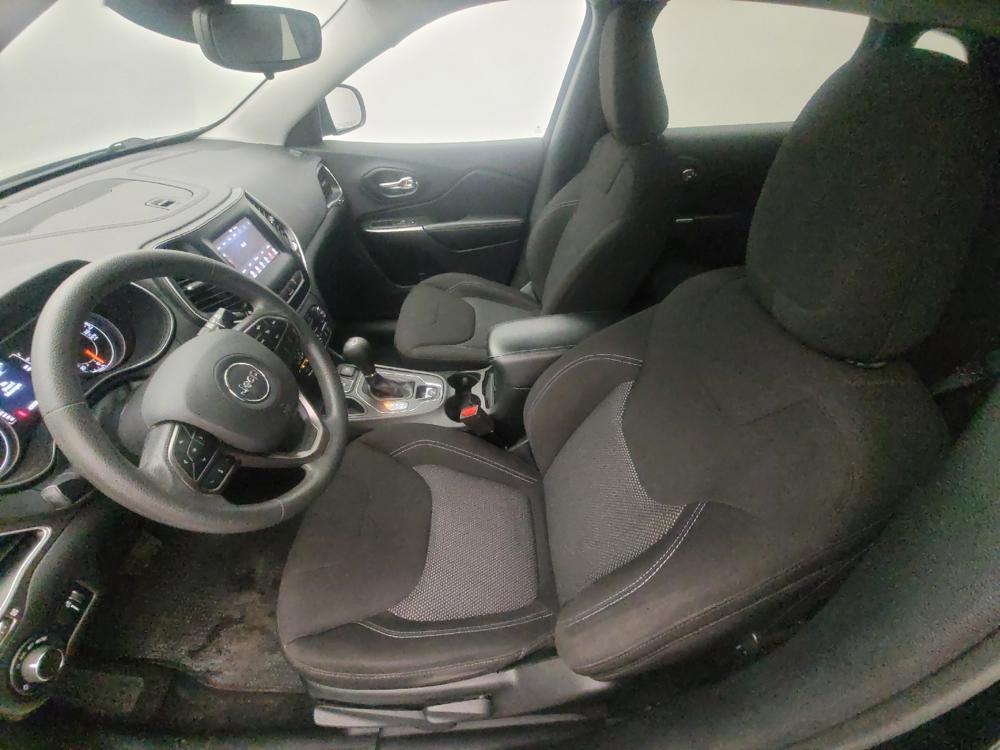 used 2021 Jeep Cherokee car, priced at $21,595