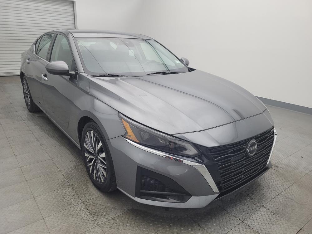 used 2023 Nissan Altima car, priced at $25,895
