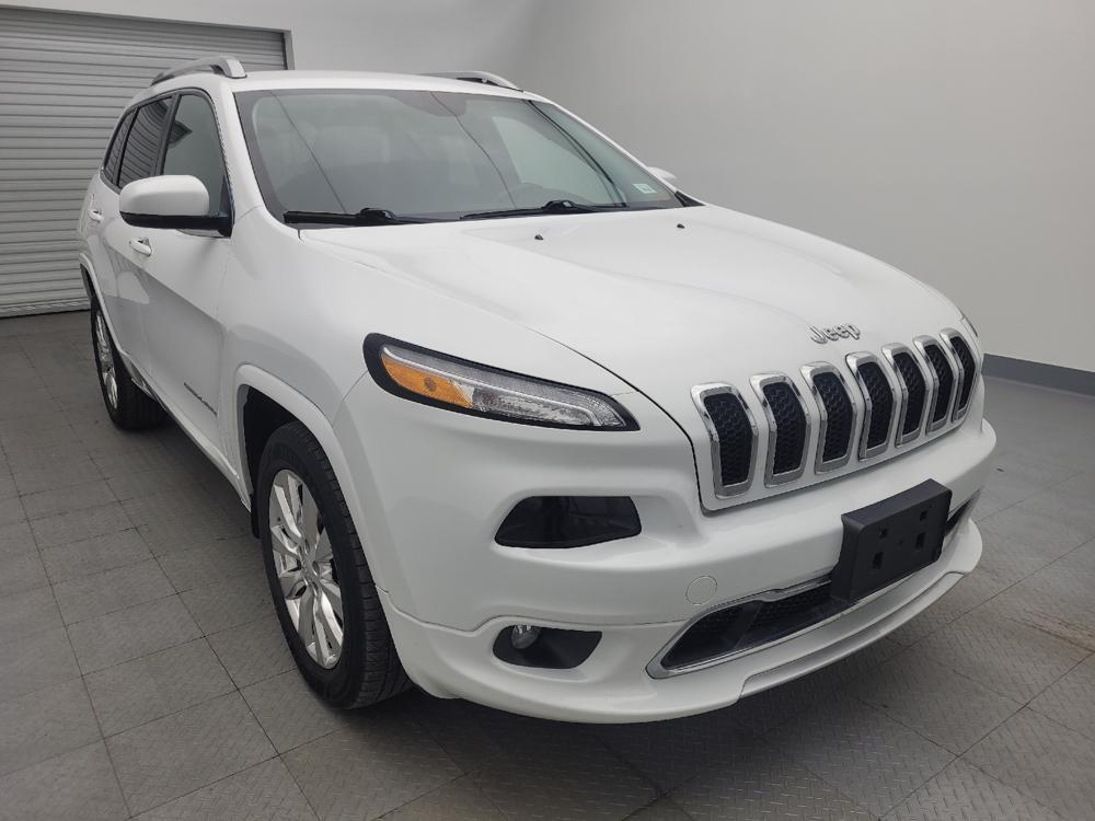 used 2018 Jeep Cherokee car, priced at $21,395