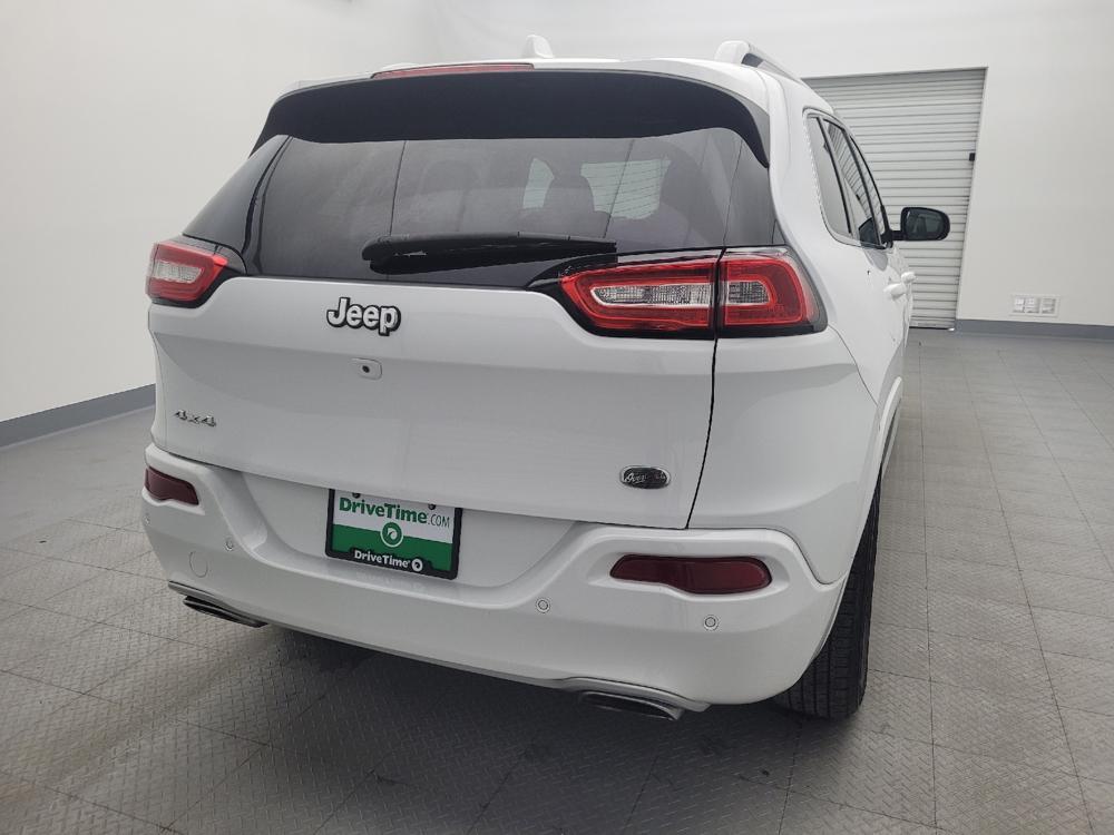used 2018 Jeep Cherokee car, priced at $21,395