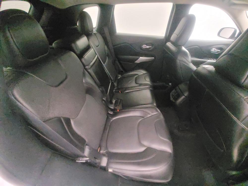 used 2018 Jeep Cherokee car, priced at $21,395