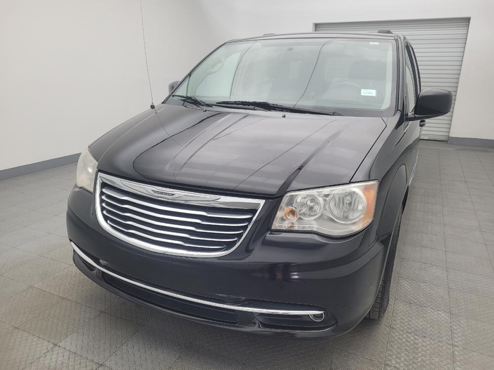 used 2014 Chrysler Town & Country car, priced at $14,195