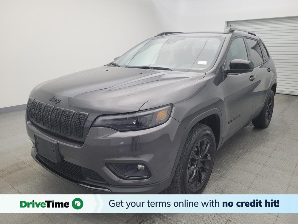 used 2023 Jeep Cherokee car, priced at $28,095