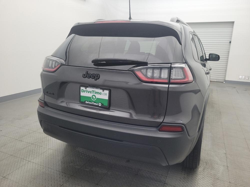 used 2023 Jeep Cherokee car, priced at $28,095