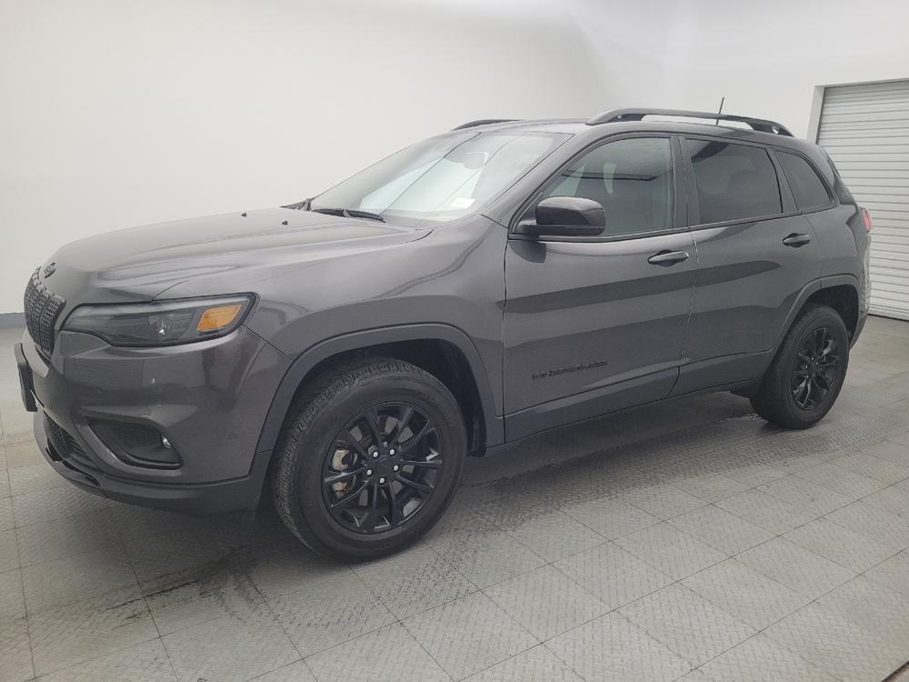 used 2023 Jeep Cherokee car, priced at $28,095
