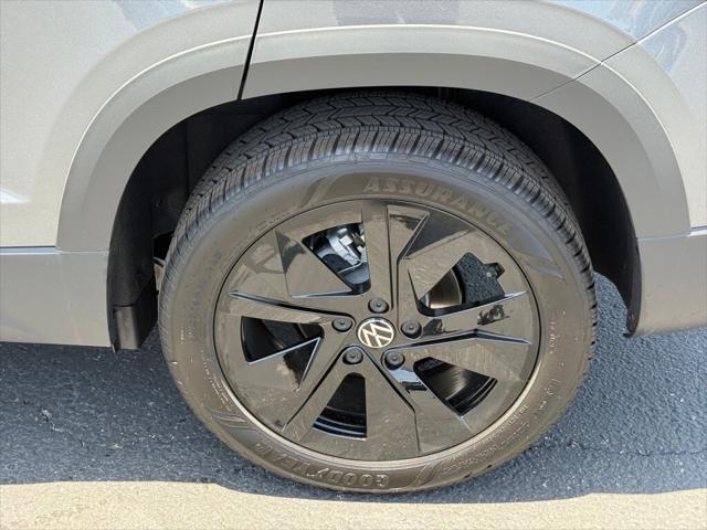 new 2025 Volkswagen Taos car, priced at $27,973