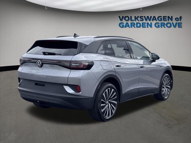 new 2025 Volkswagen ID.4 car, priced at $44,410