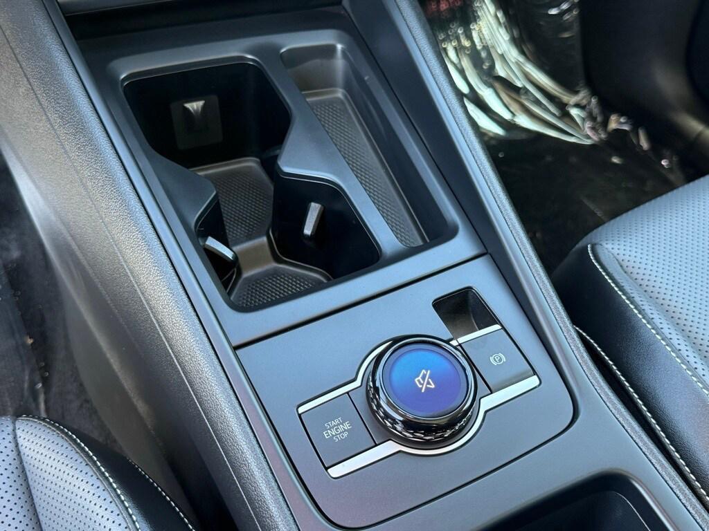 new 2025 Volkswagen Tiguan car, priced at $32,453