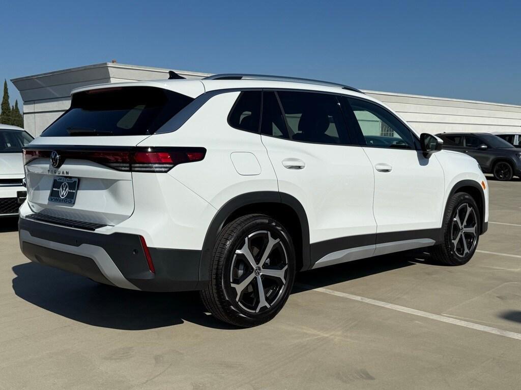 new 2025 Volkswagen Tiguan car, priced at $32,453