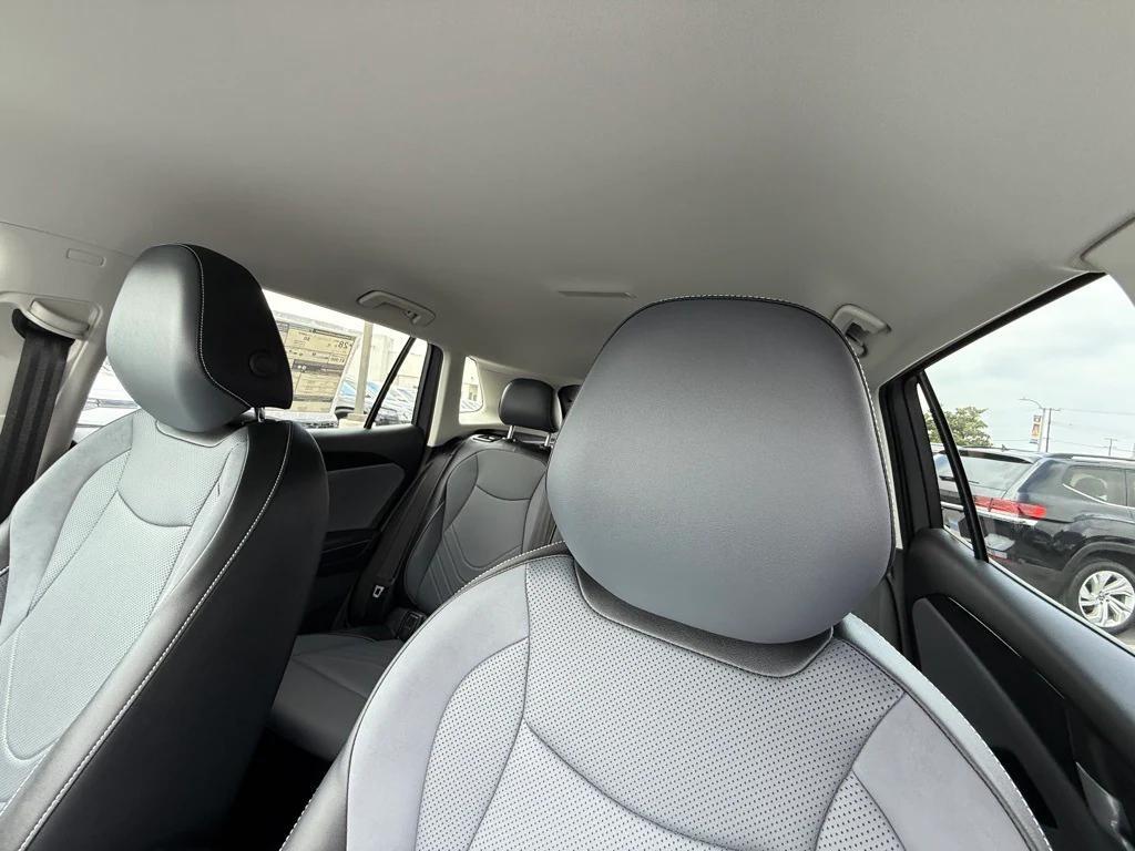 new 2025 Volkswagen Tiguan car, priced at $30,315