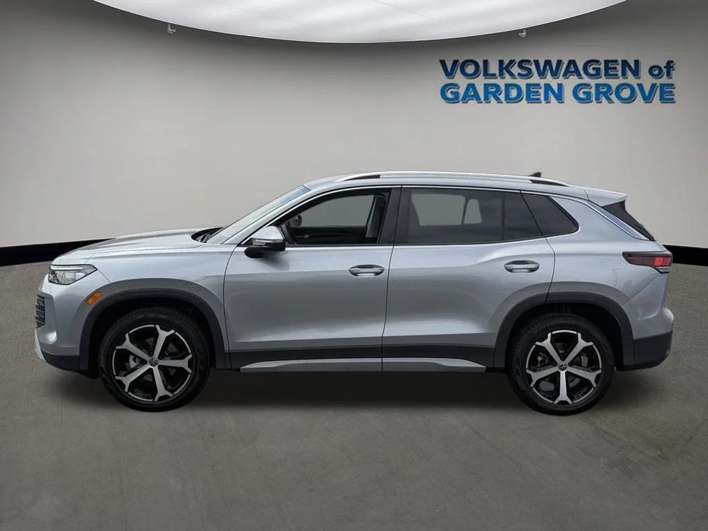 new 2025 Volkswagen Tiguan car, priced at $30,315