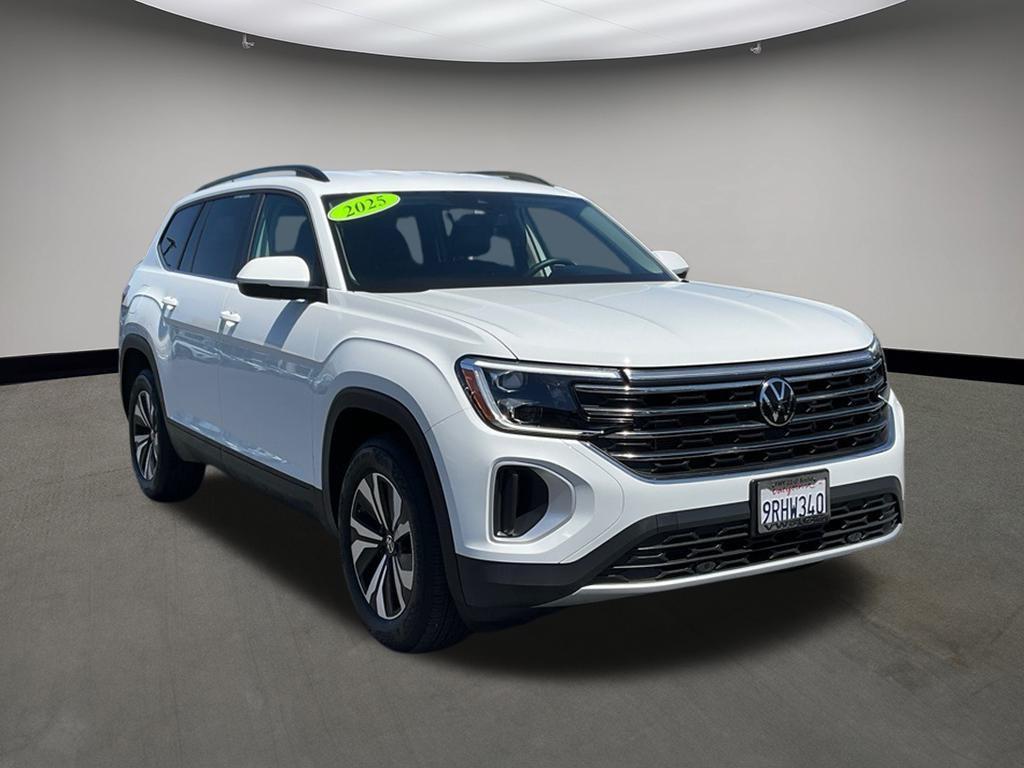 used 2025 Volkswagen Atlas car, priced at $36,994