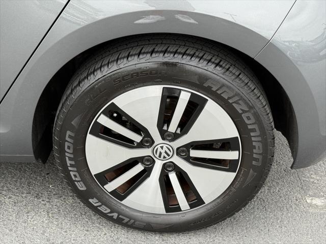 used 2018 Volkswagen e-Golf car, priced at $16,988