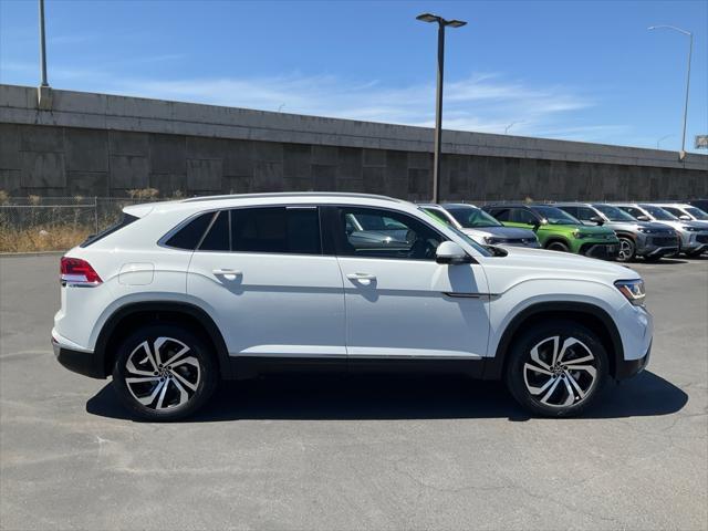 used 2022 Volkswagen Atlas Cross Sport car, priced at $29,998