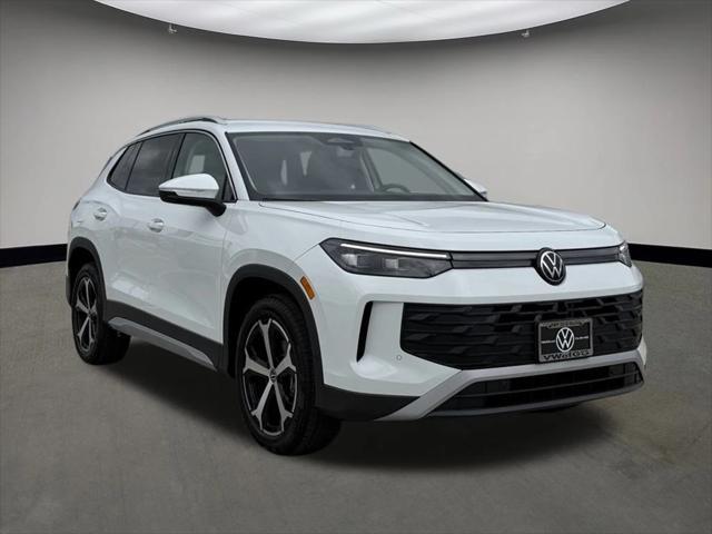 new 2025 Volkswagen Tiguan car, priced at $32,075