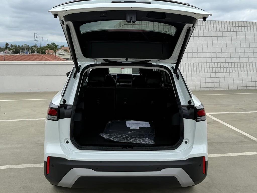 new 2025 Volkswagen Tiguan car, priced at $30,410
