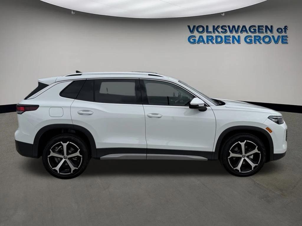 new 2025 Volkswagen Tiguan car, priced at $30,410