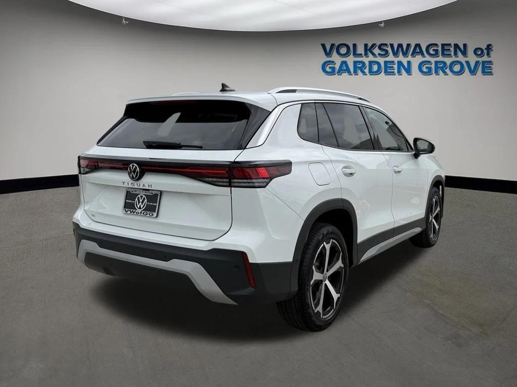 new 2025 Volkswagen Tiguan car, priced at $30,410