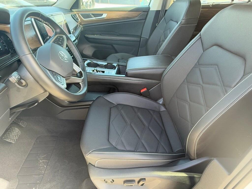 new 2026 Volkswagen Atlas car, priced at $47,524