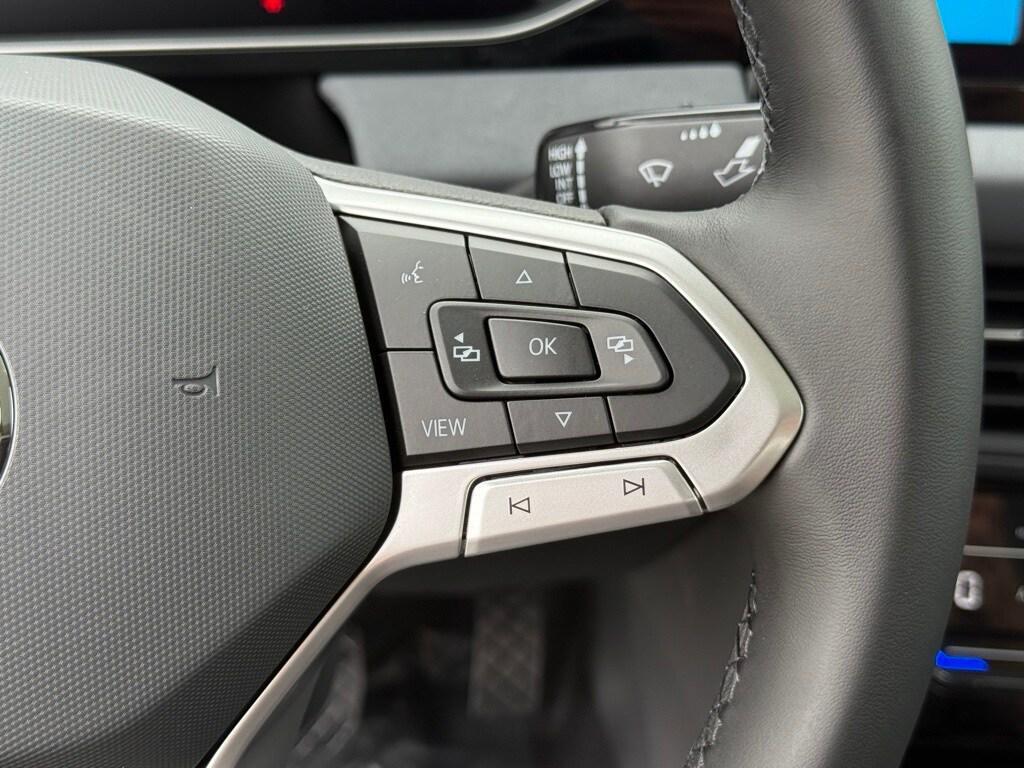 new 2025 Volkswagen Jetta car, priced at $25,674